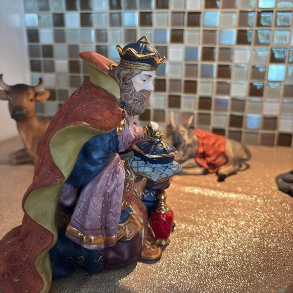 Regal Nativity Scene Figurines